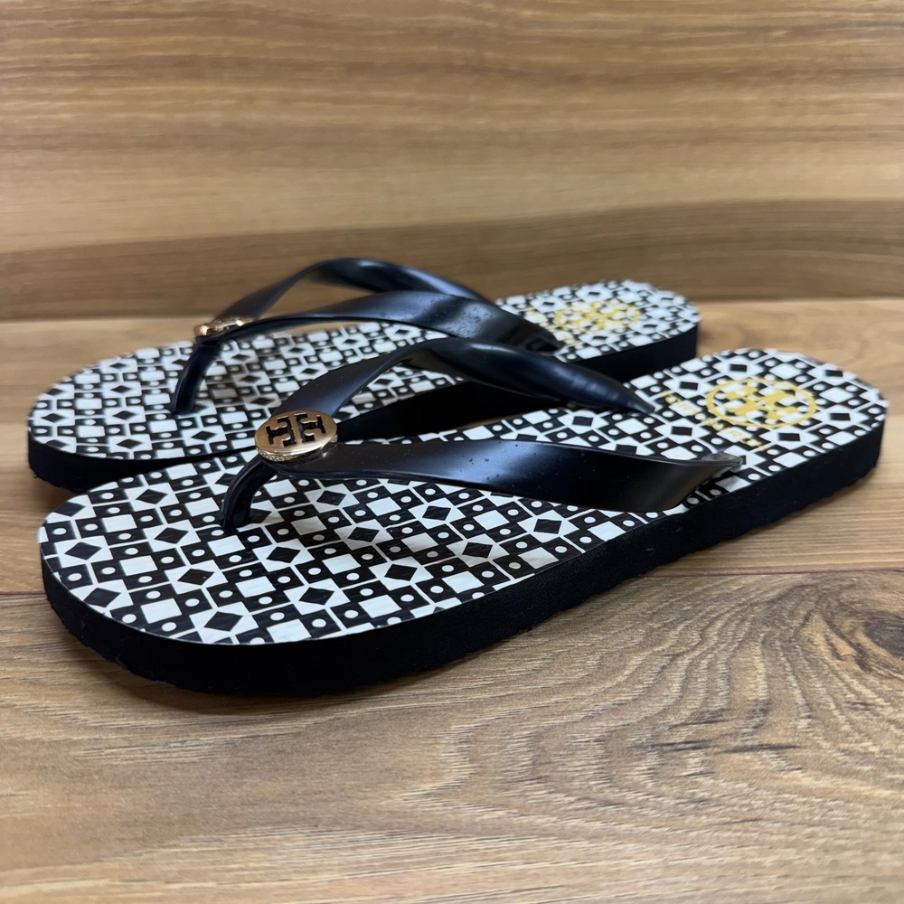 Tory Burch Flip Flop Thong Sandals Womens 6 Black White Geometric Travel Resort - Picture 3 of 10